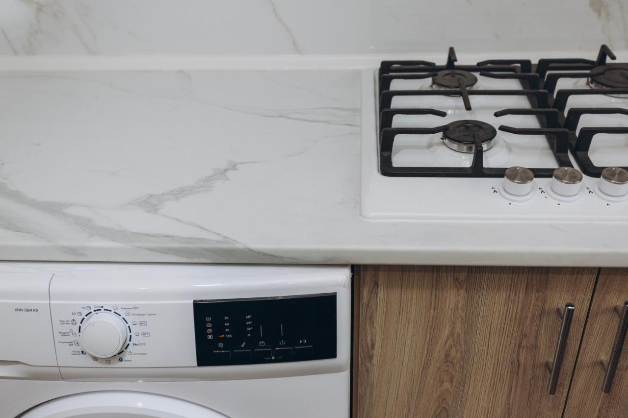 Luxe Apartments 5.26 Near Lavina 5 Floor 수미 외부 사진